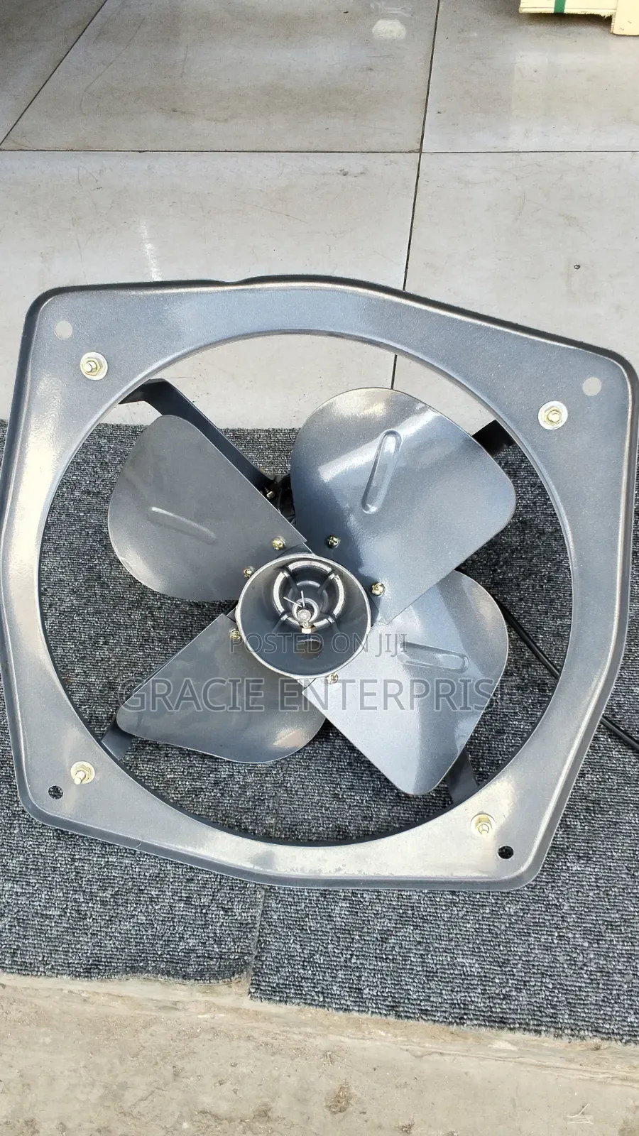 9" Metallic Exhaust Fan