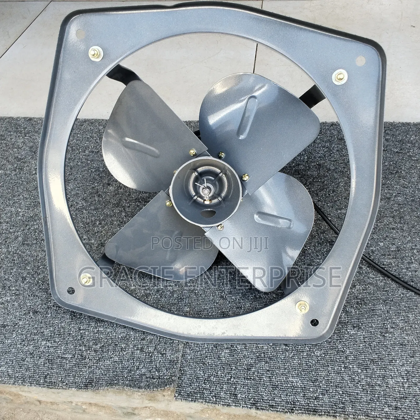 9" Metallic Exhaust Fan