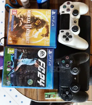 Ps 4 Gaming Console