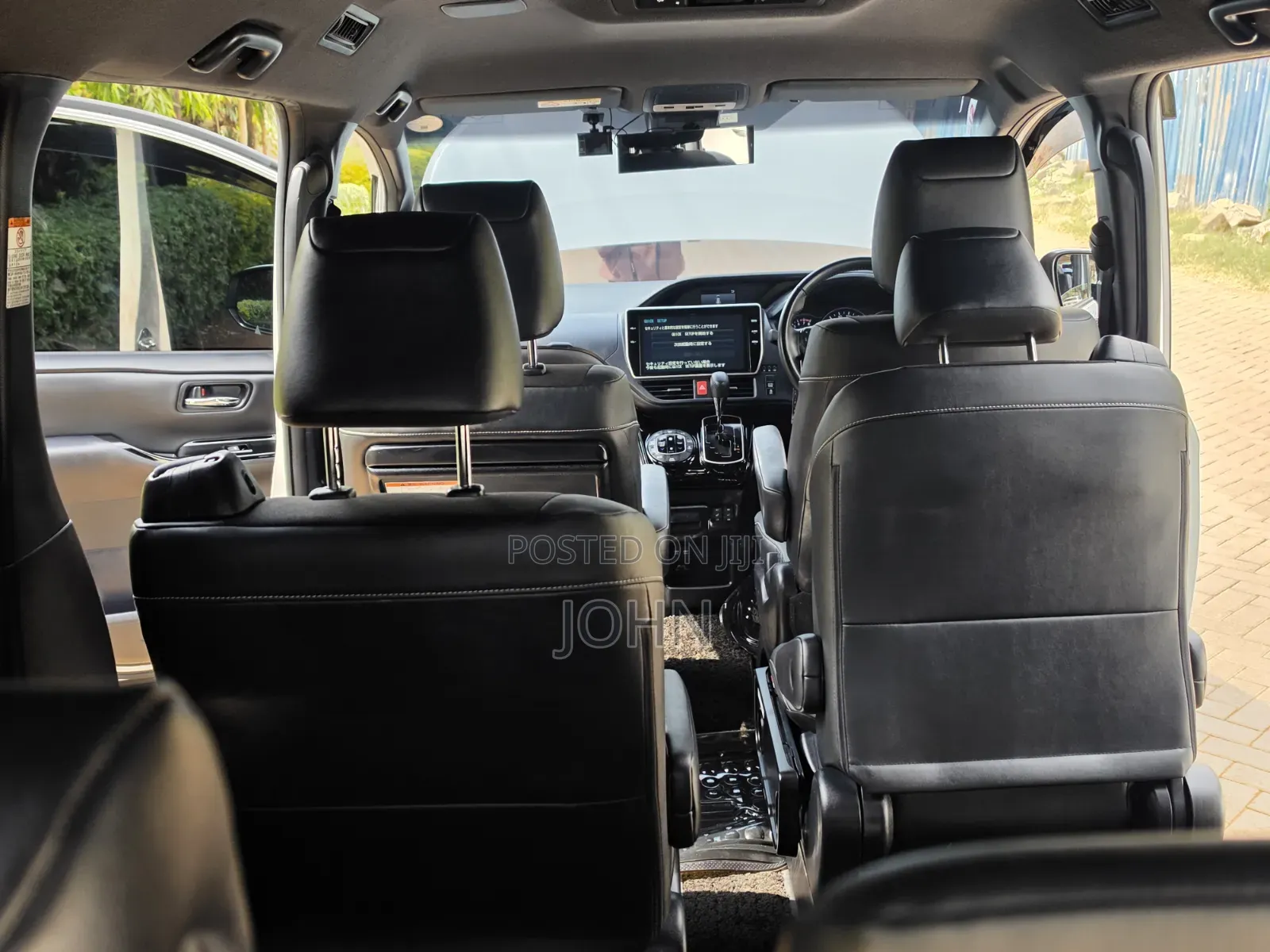 Toyota Noah 2018 White