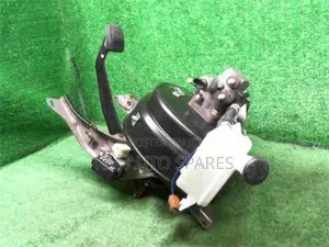 Hino Dutro Brake Booster/Master Cylinder