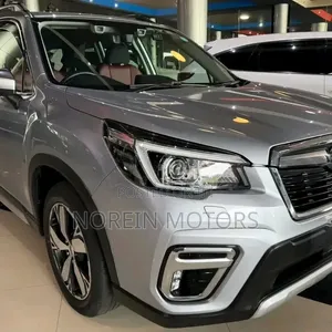 Subaru Forester 2018 Orange
