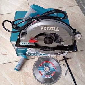 Total Circular Saw /1400 Watts Total Circular Saw