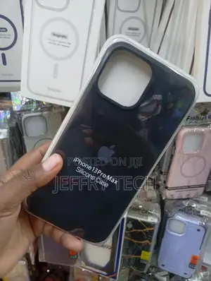 iPhone 13 Pro Max Silicone Case in Black/Dark Blue