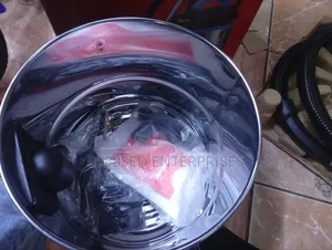 21 Litres Ramtons Domestic Vaccum