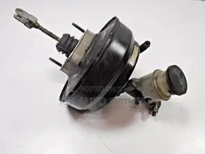 Isuzu Trooper Brake Booster/Master Cylinder