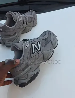 New Balance 9060 Sneakers