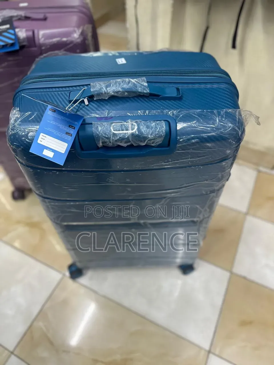 Rubbers Suitcase Unbreakable