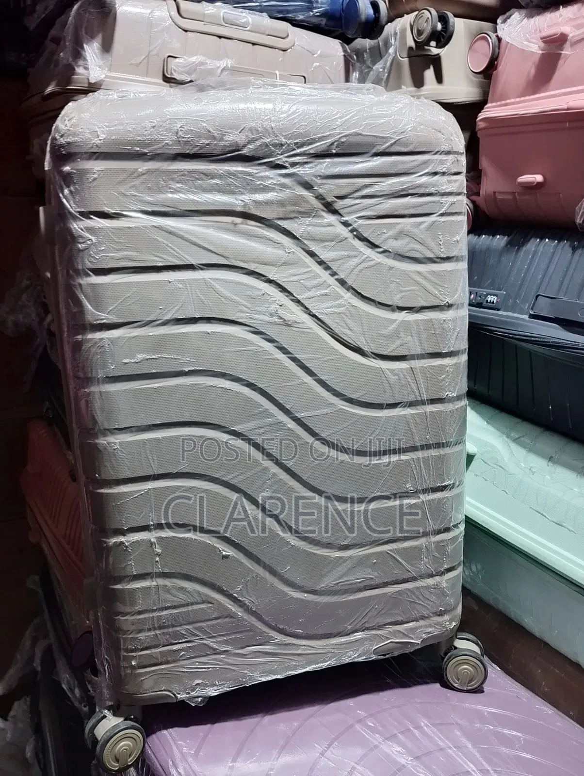 Rubbers Suitcase Unbreakable