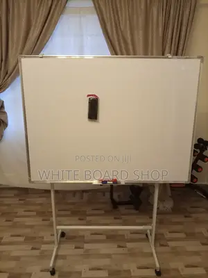 Movable Imported Whiteboard 6ft X4ft for Modern Healthcare Facilities