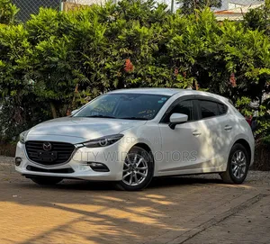 Mazda Axela 2019 White