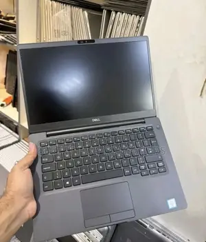Laptop Dell Latitude 7300 16GB Intel Core i7 SSD 512GB
