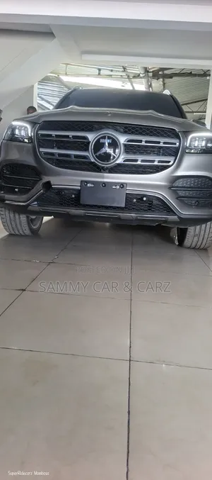 Mercedes-Benz GLS-Class GLS 400d 2022 Gold