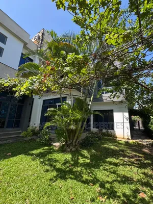 4bdrm Mansion in Old Nyali for rent
