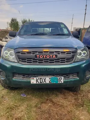 Toyota Hilux 2009 Green