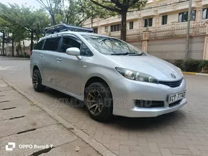 Toyota Wish 2011 Silver