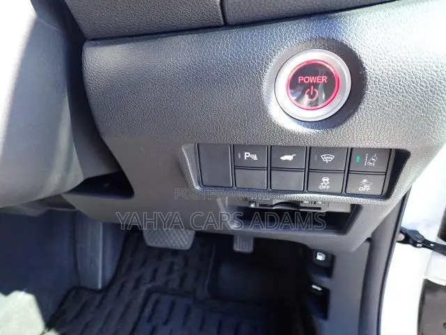 Honda CR-V 2018 White