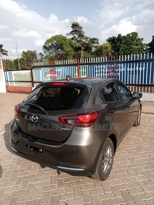 Mazda 2 2019 Gray