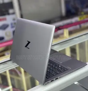 Laptop HP ZBook Firefly G8 32GB Intel Core i7 SSD 512GB