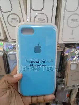 iPhone 7/8 Light Blue Silicone Protective Case