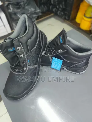 Vaultex Vt-fm8666 Safety Boots