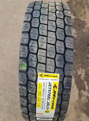 245 /70 R19.5 Jk Tyres Jetsteel Diff Made in India
