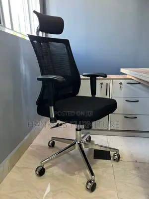 Comfortable Orthopedic Office Seat