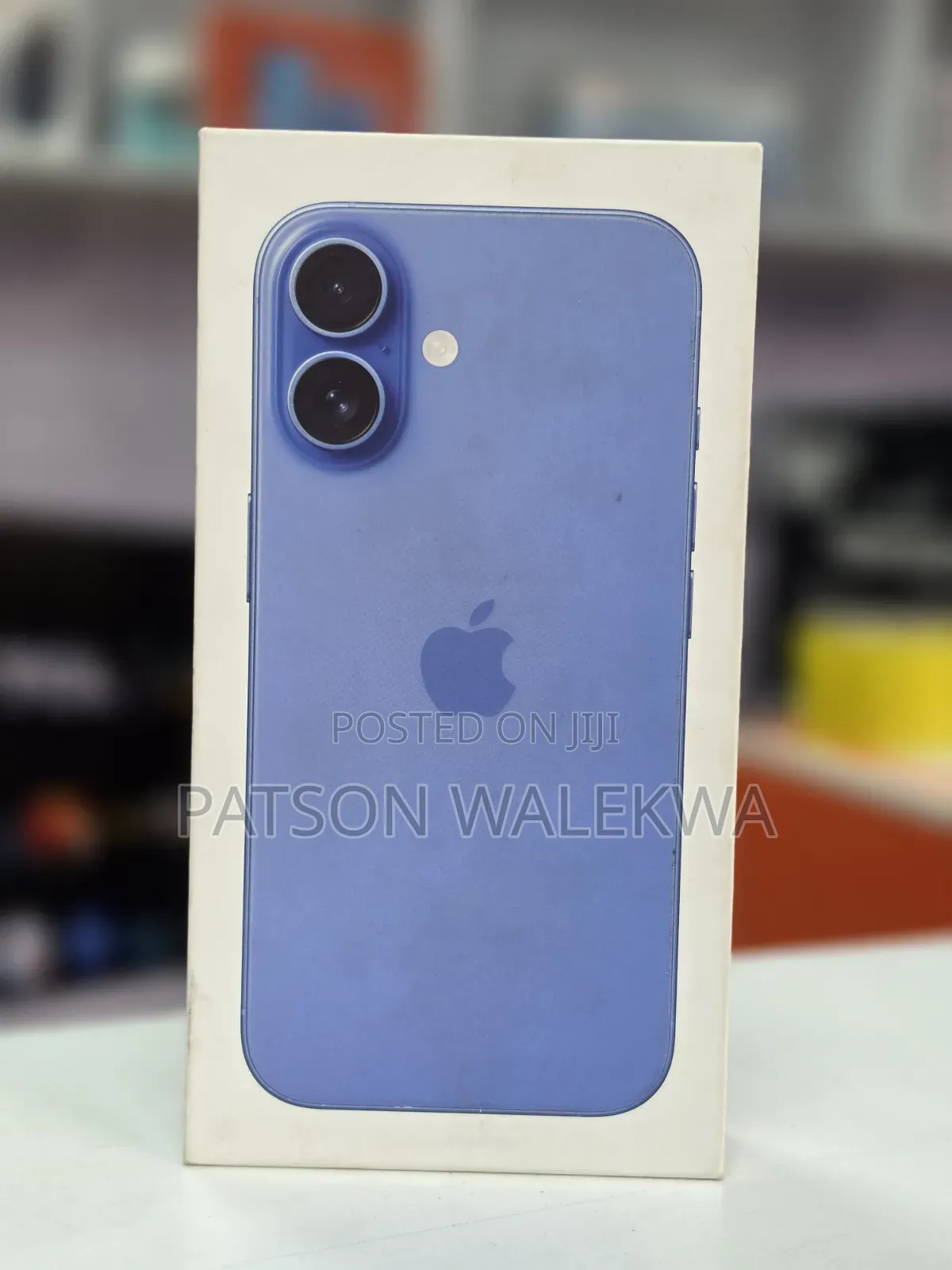 New Apple iPhone 16 128 GB Blue