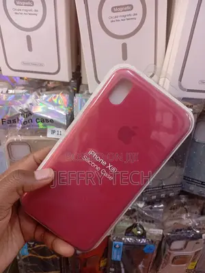 iPhone Xr Soft, Flexible Liquid Silicone Casing