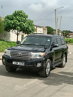 Toyota Land Cruiser 2015 Black