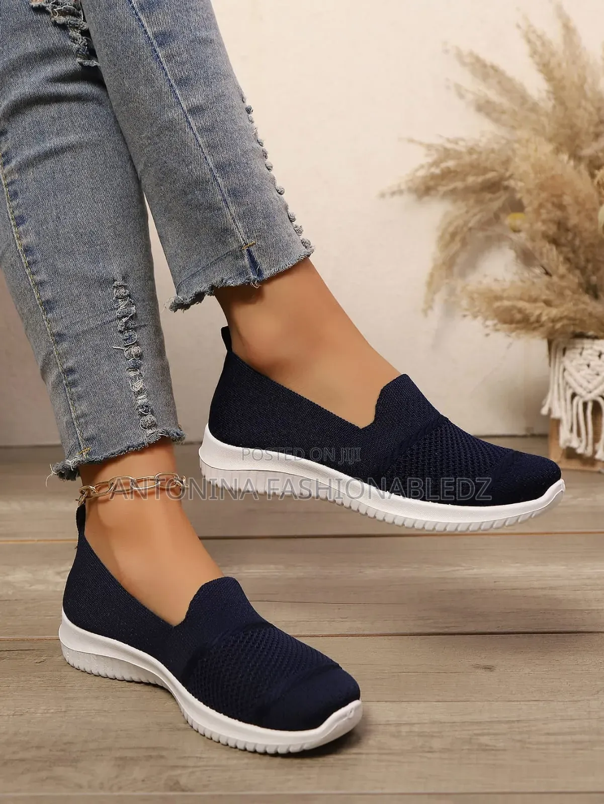 Breathable Soft Sole Othorpedic Rubber