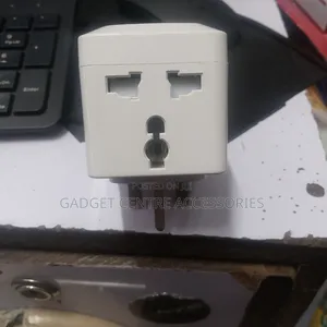 Universal Multi-Plug