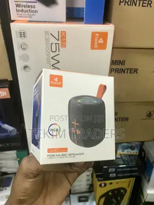 Kisonli Q40 RGB Mini Speaker 5w Ipx6 Portable Bt Bass