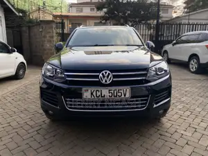 Volkswagen Touareg 2013 Black
