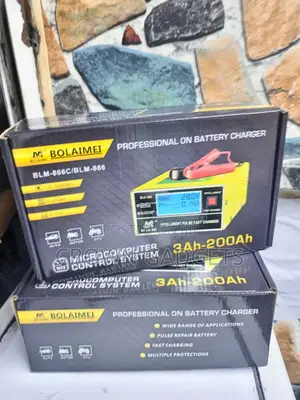 Bolaimei 12v/24v Smart Battery Charger for Cars, Suvs Trucks
