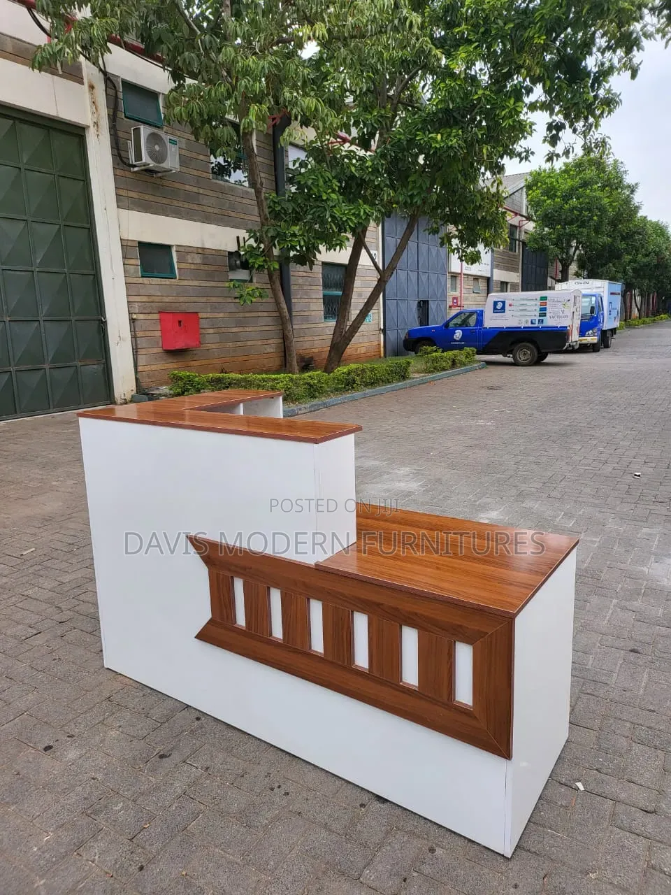 L-Shaped Reception Desk