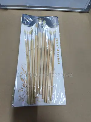 Artistic Wooden Brushes for Art