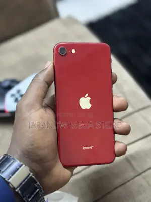 Apple iPhone SE (2022) 64 GB Red