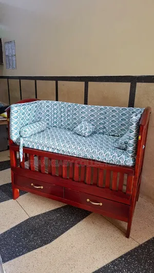 Baby Crib Full Set With Mattress Storage Drawers 2×4