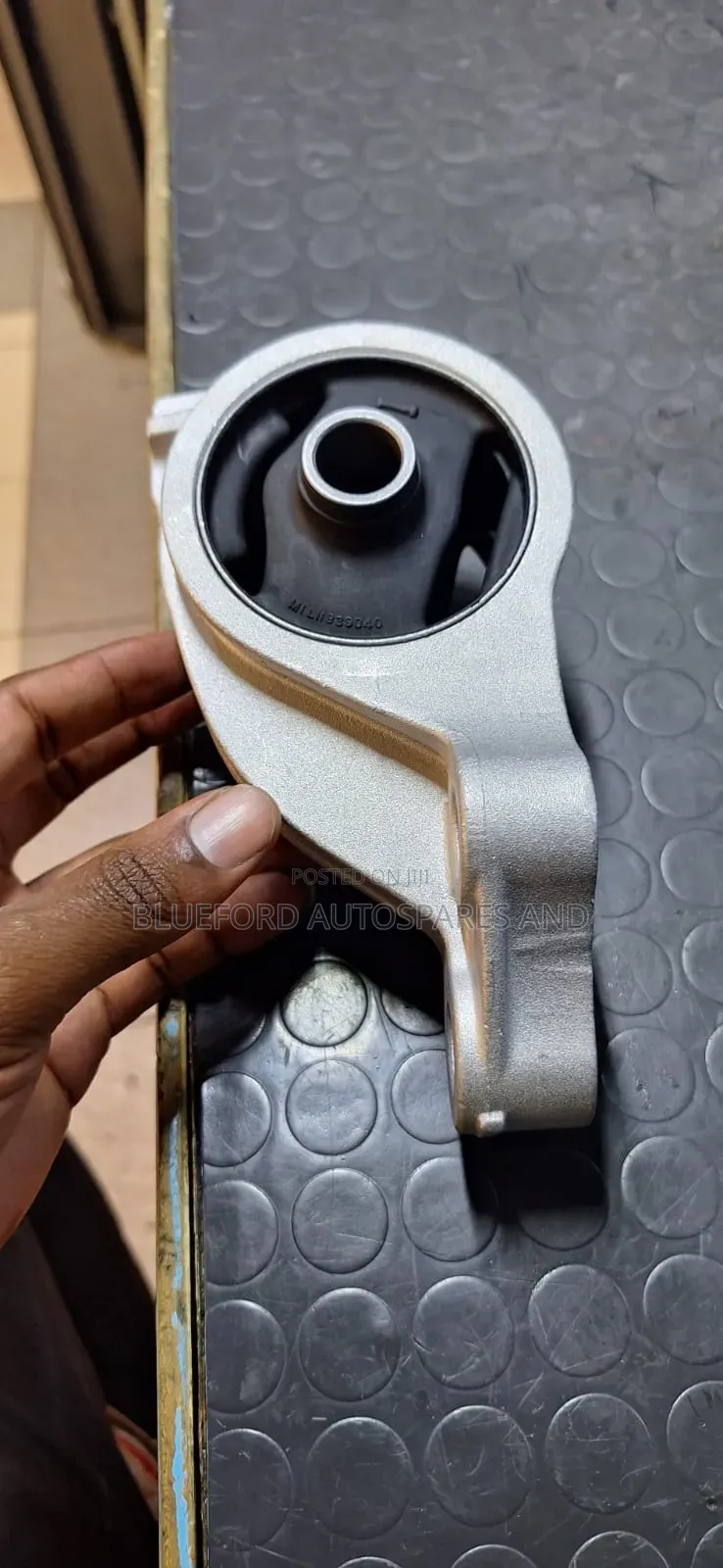 Left Engine Mounting Ford Escape