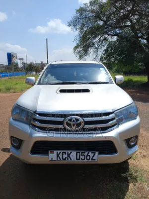Toyota Hilux 2011 Beige