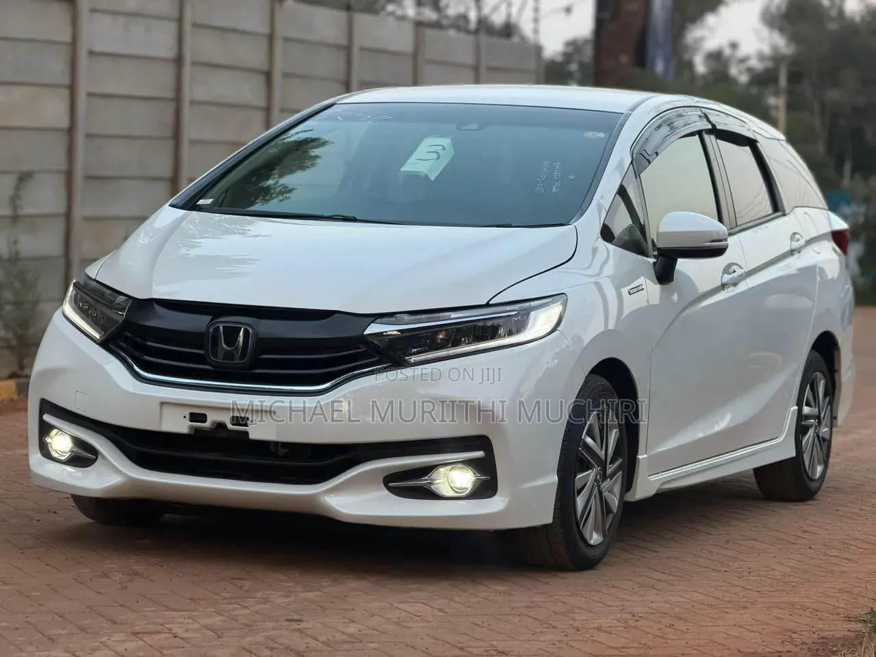 Honda Fit Shuttle 2019 White