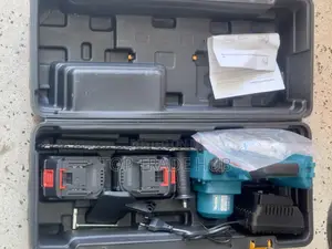 Cordless Makita Chainsaw 12 Inch Blade 198v 1600w(2 Batteries+Charger)