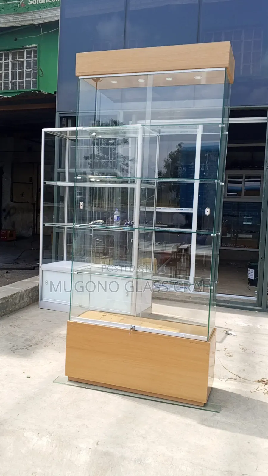 Tempered Glass Display With Light
