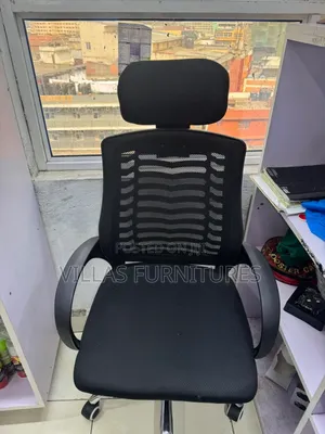 Sleek High Quality Back Mesh Headrest Chair
