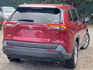Toyota RAV4 2019 Red