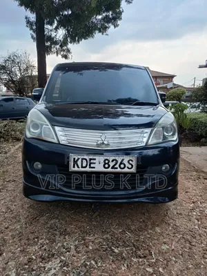 Mitsubishi Delica 2014 Black