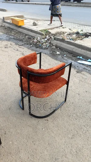 Dining Seat / Manicure Seat