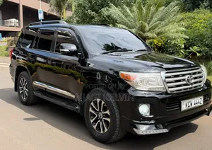 Toyota Land Cruiser 2012 Black