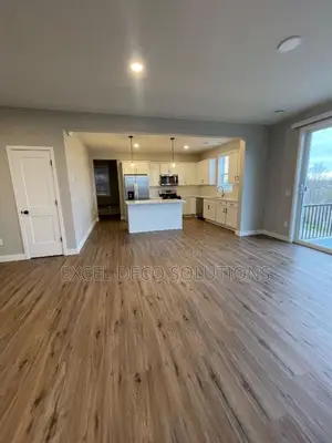 LVT Flooring – Premium Vinyl Flooring With Wood Design
